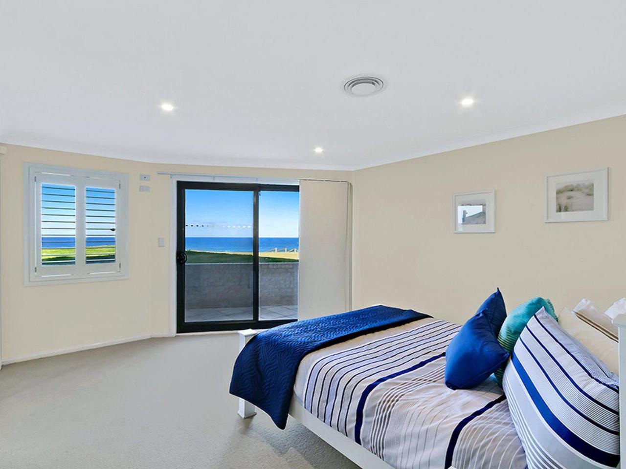 Beach Front Luxury Entrance Esterno foto